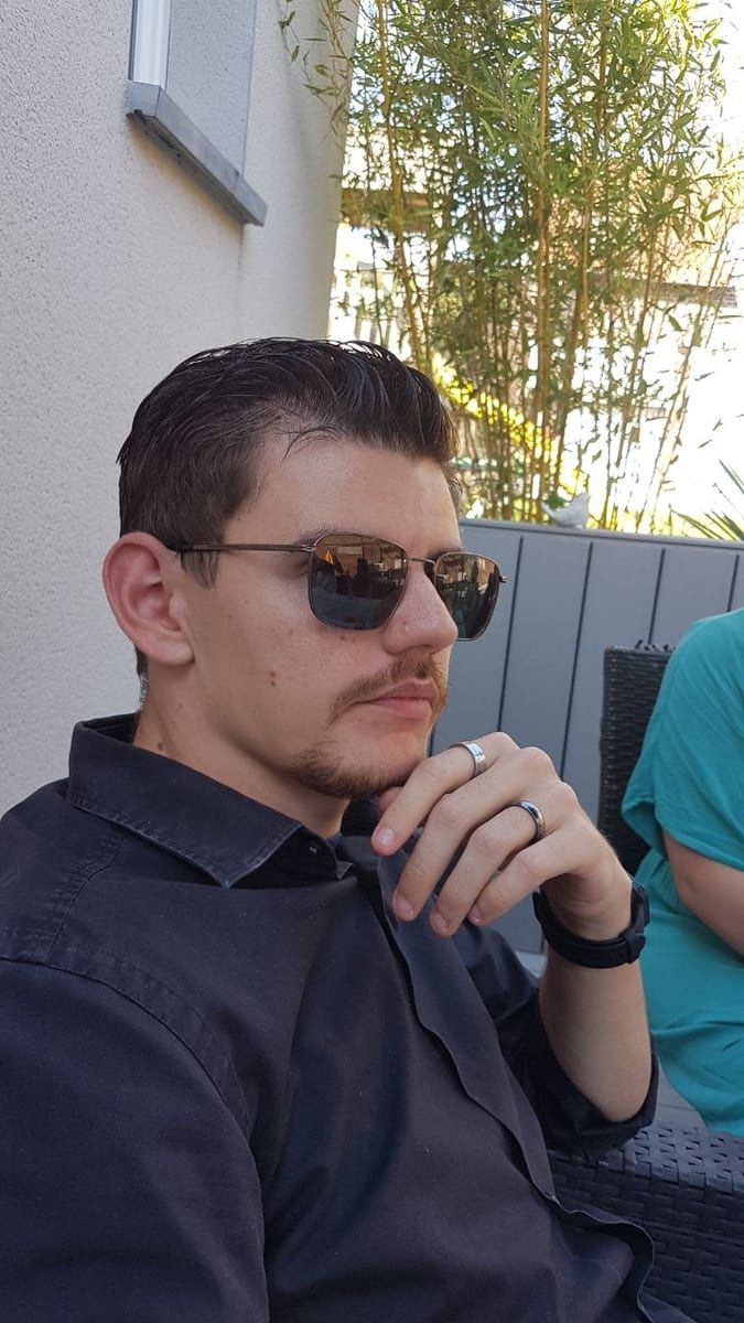 Profil von Hamedi
